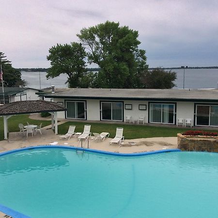 The Inn At Okoboji Exterior photo